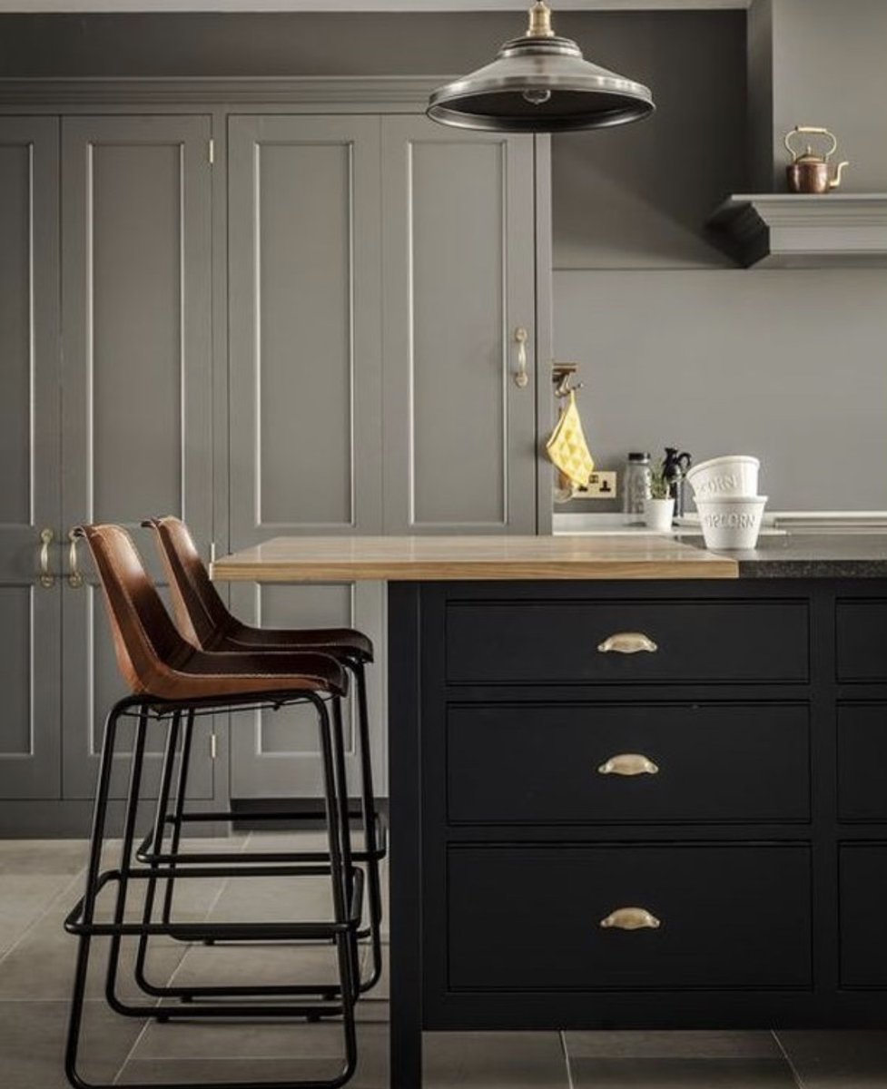 Walker_Duncalf's tweet photo. The Kitchen - the heart of the home!   Probably the most important room in the house.  The design should be welcoming, comfortable, functional and ideally have plenty of natural light. 

#kitchen #kitchendesign #luxurykitchen #heartofthehome #interiordesign #luxuryhomes https://t.co/odbFfeOhmk