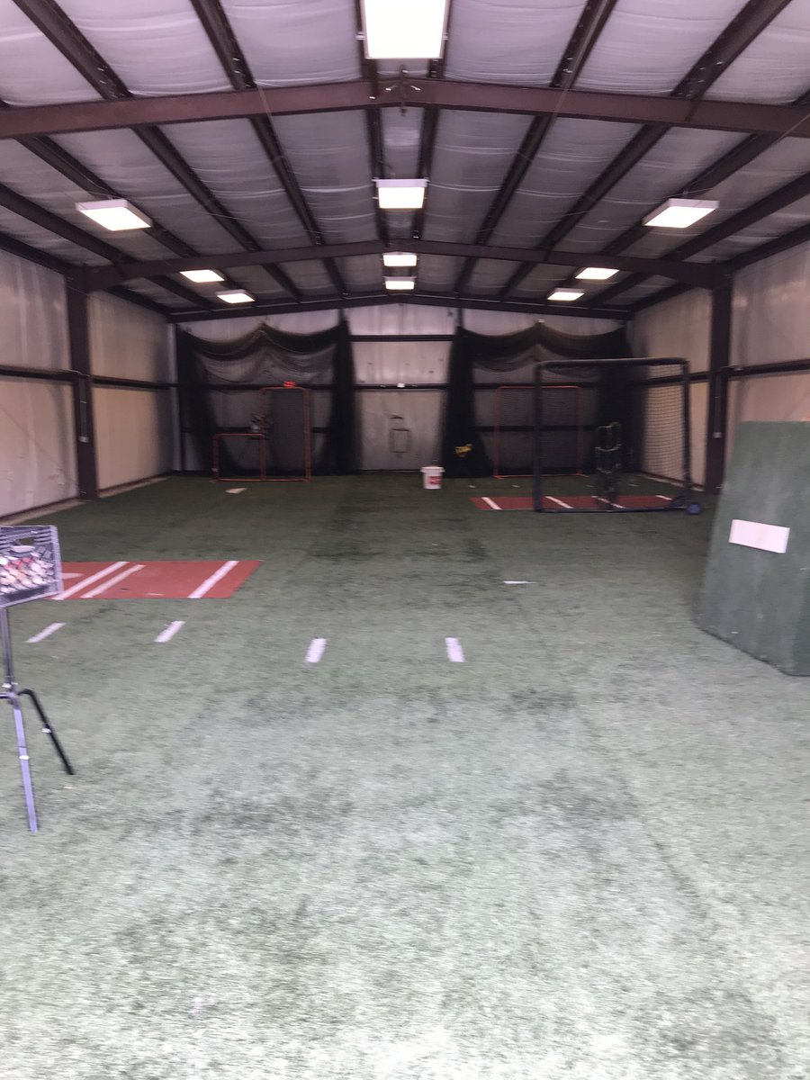 coachwat1's tweet photo. Thanks to all our sponsors of Crusader Baseball . Today we installed turf in our hitting facility. ⁦@SportsContUltd⁩ ⁦@SHSCrusaders⁩ https://t.co/jrOKN3inmt