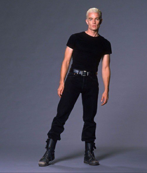 Happy birthday to my sire James Marsters 