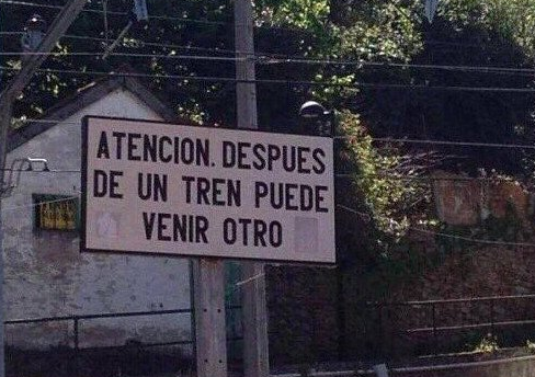 skereunpesado's tweet photo. Como las desgracias en 2020 https://t.co/HNUyZGiFvn