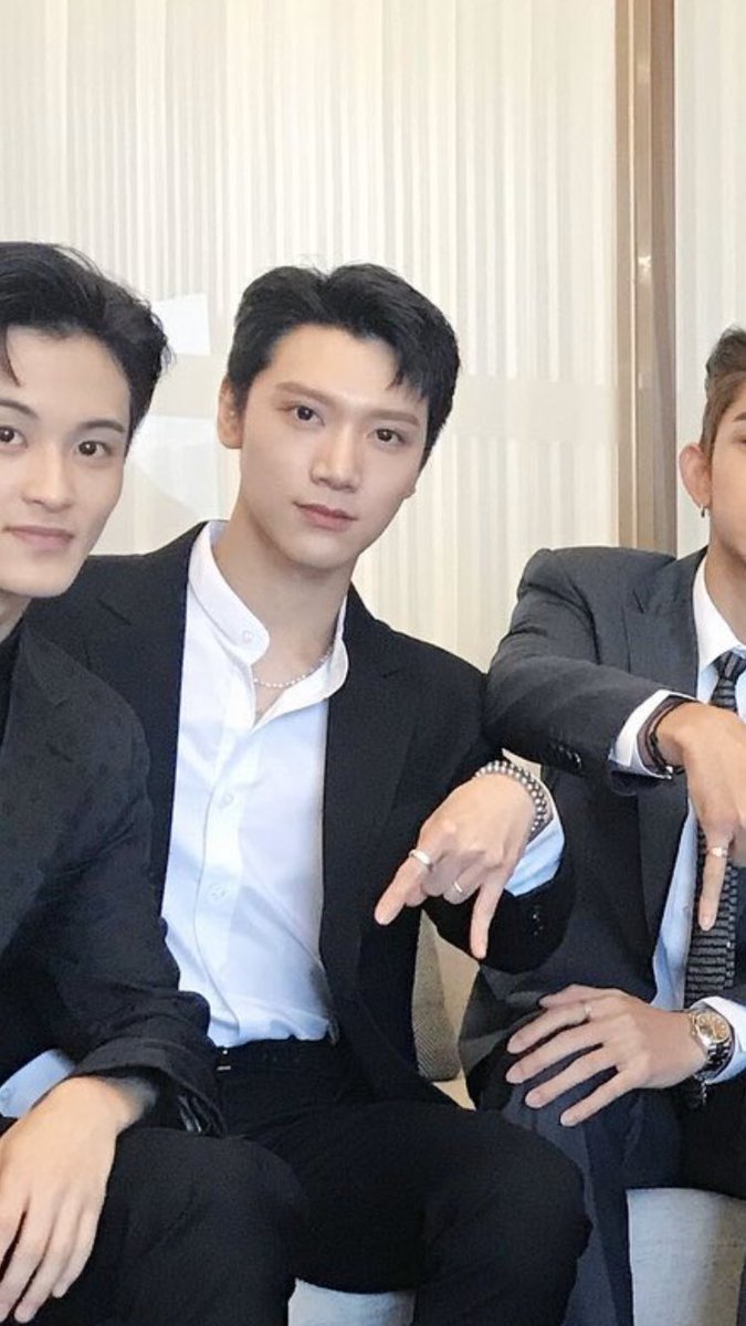 ten - 9/10cute, neat, refined, consistent, dare i say dignified. point redacted for the loose thumb seen in picture 4 but this appears to be an isolated incident