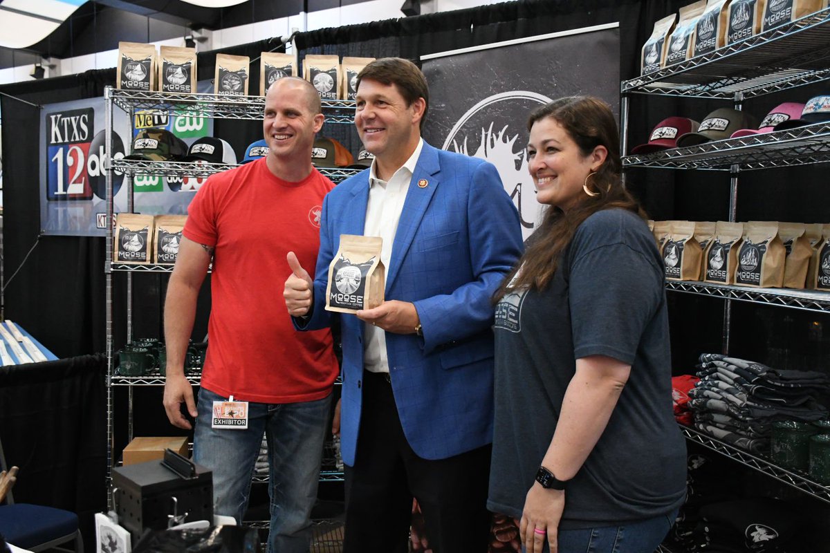 West Texas is open for business! 

I enjoyed meeting with business leaders &amp; job creators from the Key City at the <a href="/Abilene_Chamber/">Abilene Chamber</a> Business Expo.

Supporting small businesses like these will be critical to keeping folks employed &amp; our nation’s long term economic recovery.