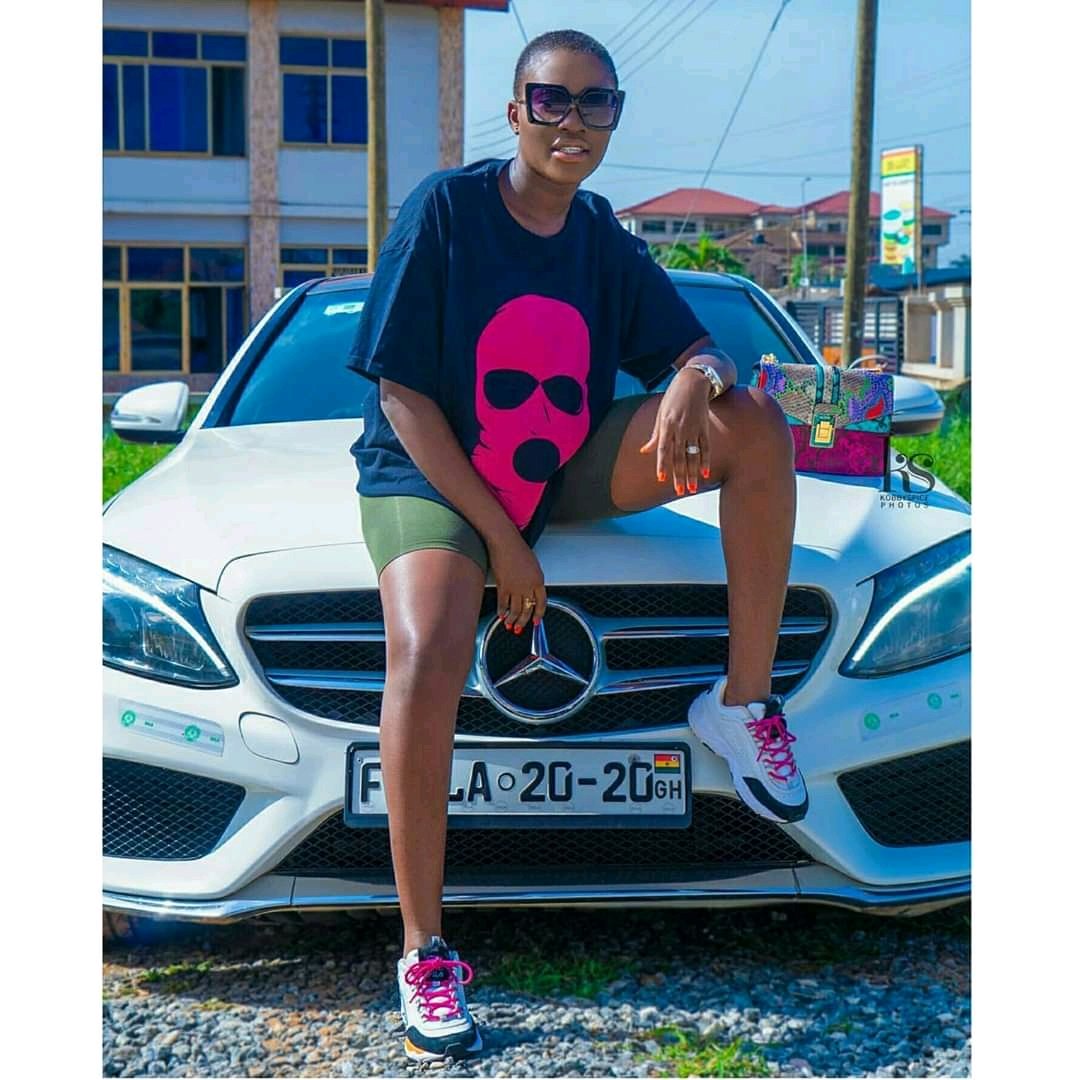 WezdyMat's tweet photo. #Happy_Birthday to #Mrs_Phrimpong. May #God bless and grant you all your #Heart_desires.💞💞  #AMG to the world💞💞💞💞💞💞🔥🙏⬆ https://t.co/e0boGuleRy