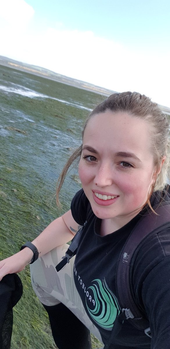 A fantastic day #seagrass seed collecting with @ProjectSeagrass at @lindisfarne_nnr 

#teamseagrass #projectseagrass #seagrassrestoration #lindisfarne #WomenInStem #WomenInScience