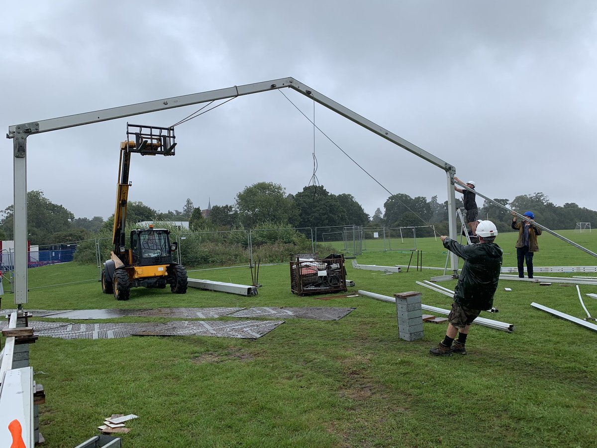 Started in the rain, finished (almost) in the sun. Another #tt_tents structure up for Forest Hall School to help them get ready for kids returning to school next month. 

sales@tttents.co.uk tttents.co.uk. 

#backtoschool #socialdistancing #temporarystructures