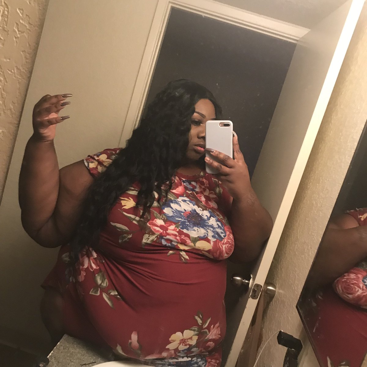 Juiicyy2Juiicyy's tweet photo. #SSBBW #SEXY #BADBITCH #SNAPCHATPROMO 🤤 https://t.co/uqHg0Gc2LW