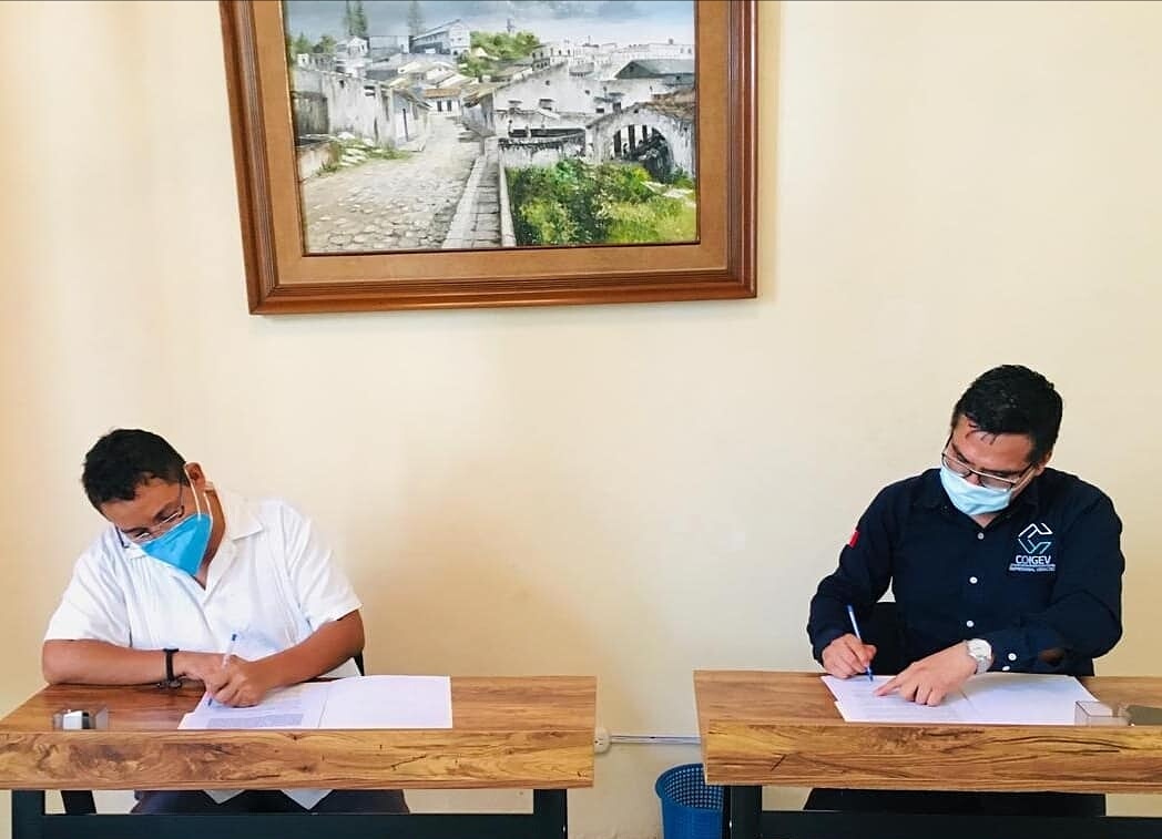 ORCODEE_Mexico's tweet photo. Se concretó la firma del convenio institucional entre @COIGEVMX & #ORCODEE dónde nuestro Presidente Internacional en México @PacoElviraMX expuso que esto es el nacimiento de una alianza estratégica en beneficio de la construcción de una Educación de Calidad. https://t.co/mzvKy8ciqa