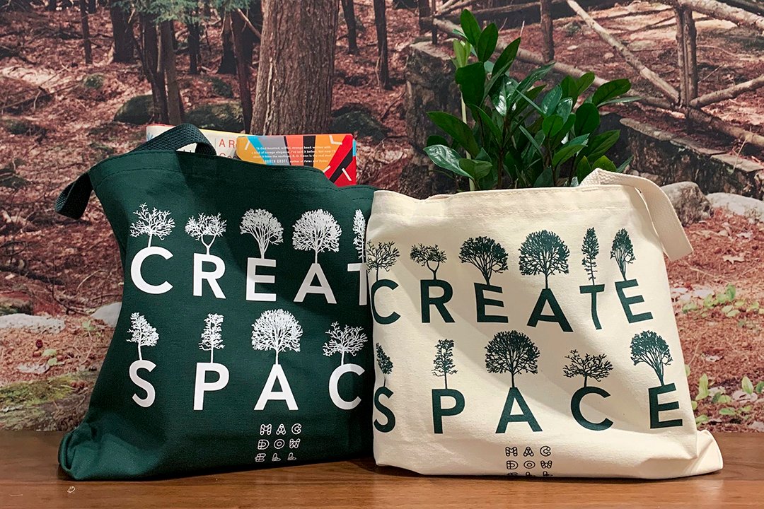 MacDowell1907's tweet photo. MacDowell has new totes, and they feature a design by artist @KatieHolten (MF 19) that uses her #TreeAlphabet! https://t.co/6BDxpsNWeM https://t.co/M97D1l1lID