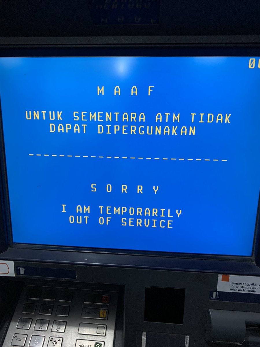 Ini kenap sih jaringan BNI <a href="/BNI/">PT Bank Negara Indonesia (Persero) Tbk.</a> Off line semua, ada gedung nya yang kebakar apa gimana sih, semua ATM nya kayak gini, udh dua hari 😡😡😡