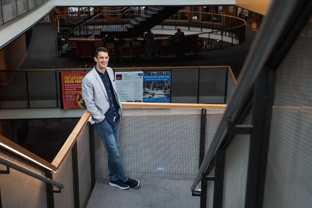 GonzagaU_SBA's tweet photo. For our next Mondays at Noon (8/24) @GonzagaSBADean Anderson will be talking with @GonzagaU_SBA business school alum @asorenso Andrew Sorenson. Currently at @Nike, Andrew is a wonderful supporter of the university and our business school. Join us at https://t.co/xCT8eQQMsB. https://t.co/IesLbFH7GG