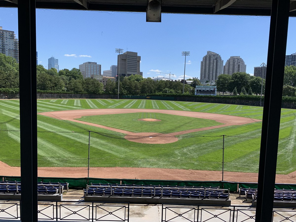 MikeVandertuin's tweet photo. Labatt Park is ready! @CityofLdnOnt @londonmajors @GuelphRoyals https://t.co/oviVw6zR0r