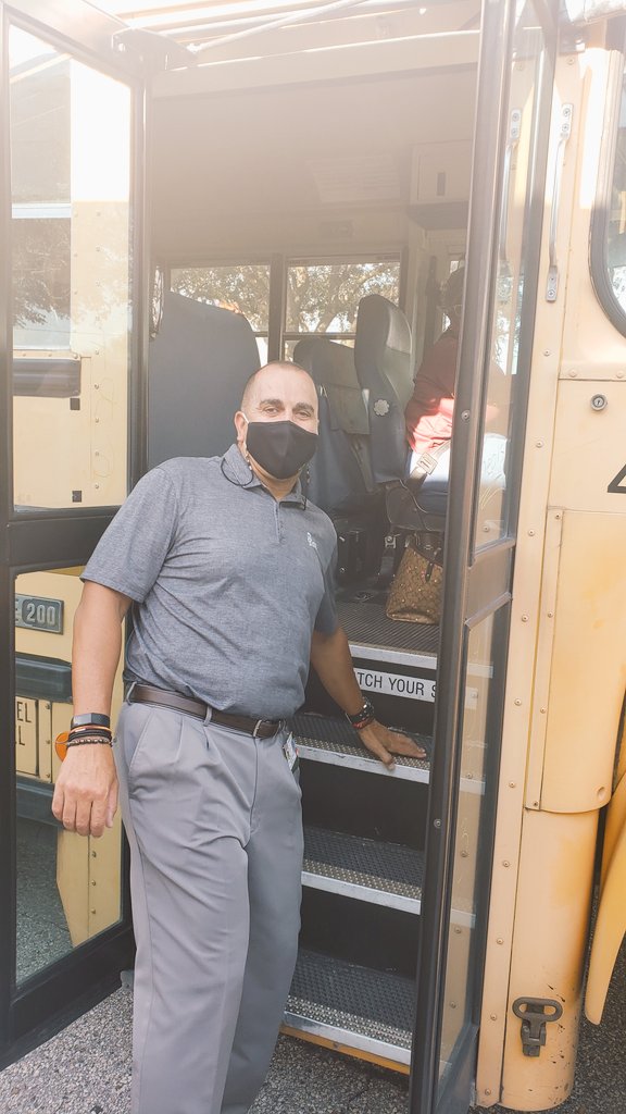 Piercemedia2's tweet image. Archers are getting ready for our first week of school! Woohoo! @PierceMS0082 @HCPSArea2