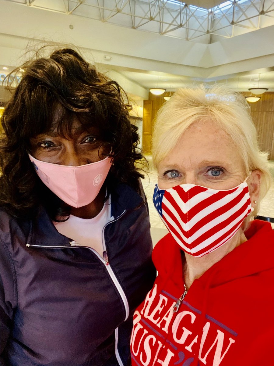 CynBeach's tweet photo. #Trumpvictoryvolunteer #GeorgiaGrit #LeadRight #75days #TVLI #Landslide2020 #KAG https://t.co/TcFRezpFKk