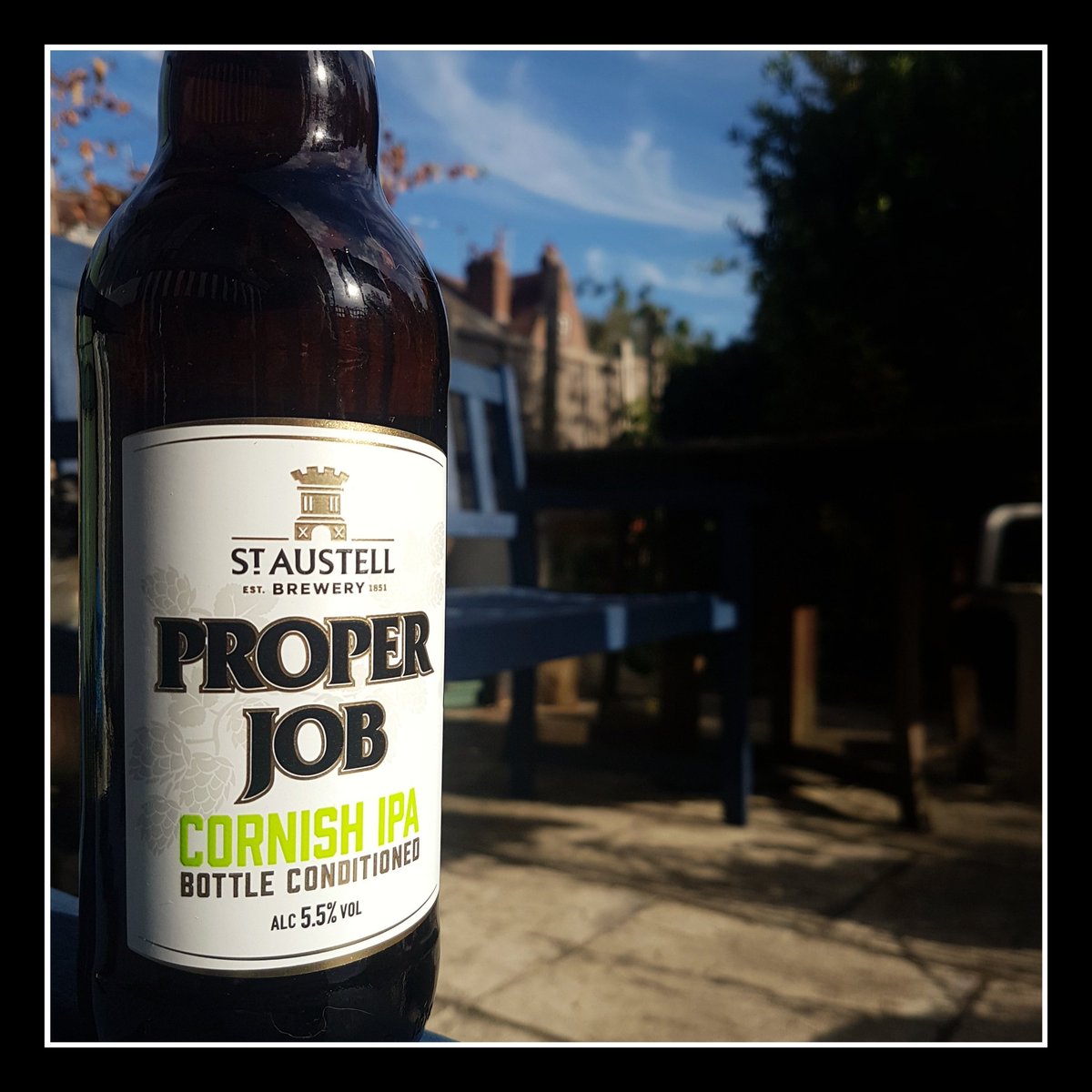 stevehowdle's tweet photo. Seems a shame to waste the sunshine #summertime #beer #relaxing https://t.co/ETAgbhePN6