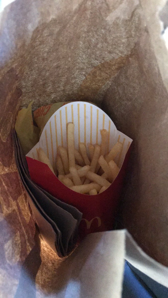 kmagpoc's tweet photo. Where did the rest of my fries go? Thanks #McDonalds... https://t.co/oNBMB81fvk