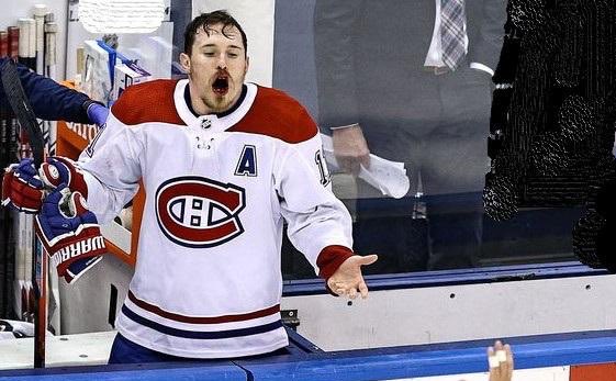 TSN Hockey on X: “It looks like a cross-check right to the face” Habs  react to Matt Niskanen's cross-check on Brendan Gallagher:   #TSNHockey  / X