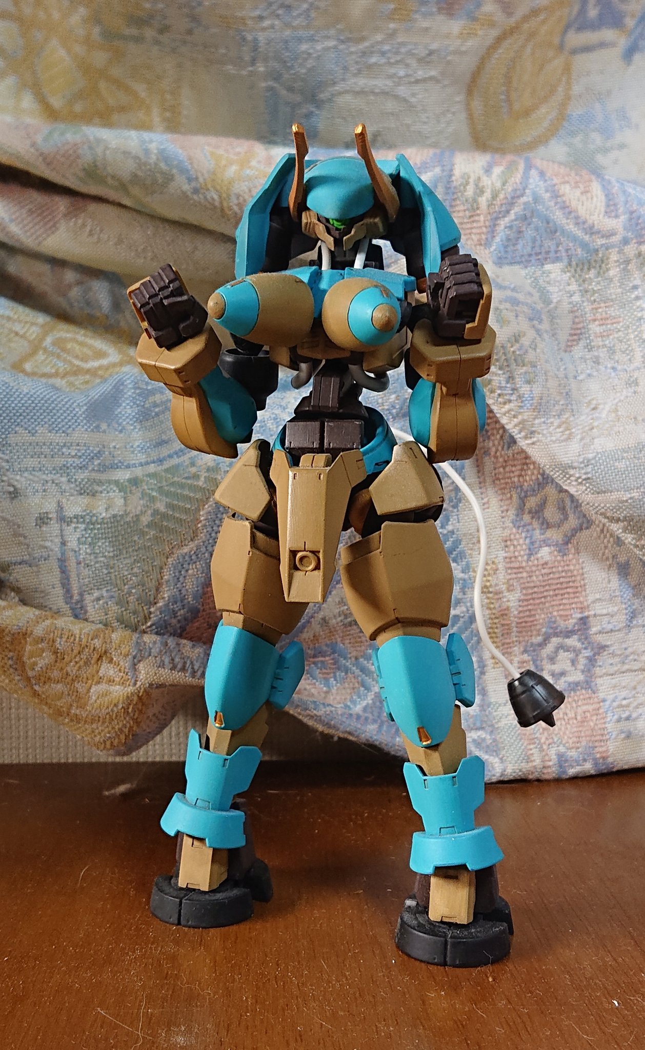 世 具 お気に入りの模型をあげてく メスガンプラ増えろ 最近は美少女 プラモとミキシングしたりパテでがっつり改造したりするけど 普通のガンプラを組み換えでメスっぽく改造するのも好き T Co Kanwsbzdka Twitter