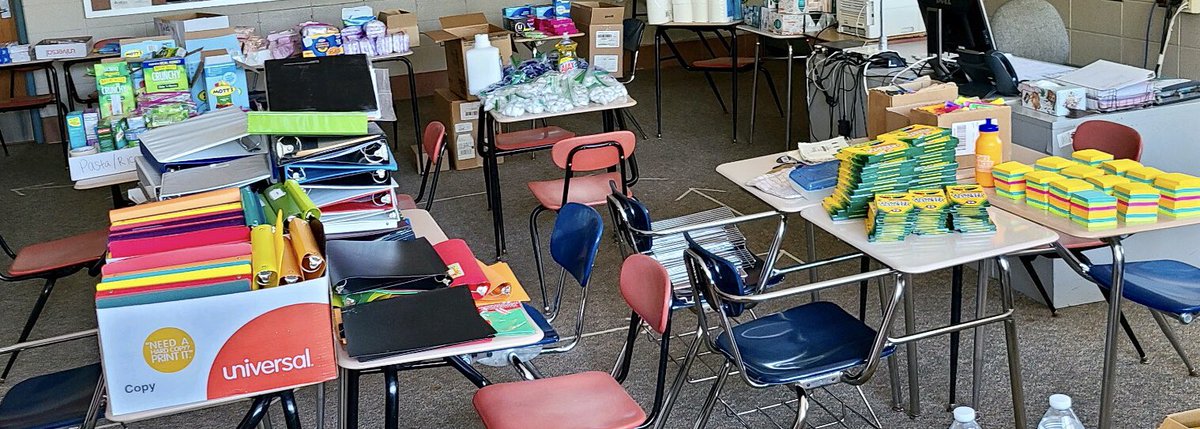ChristineSermak's tweet photo. Special thanks to Mrs. Samluk &amp; Ms. Funk for taking the lead on putting together back to school supplies for OHS students in need. Funding was made possible by Touch Of Class and donations to the OHS Care Closet. And, thanks to Playmakers for donating bags.♥️ #WeAreOkemos https://t.co/RovjTcdJDC