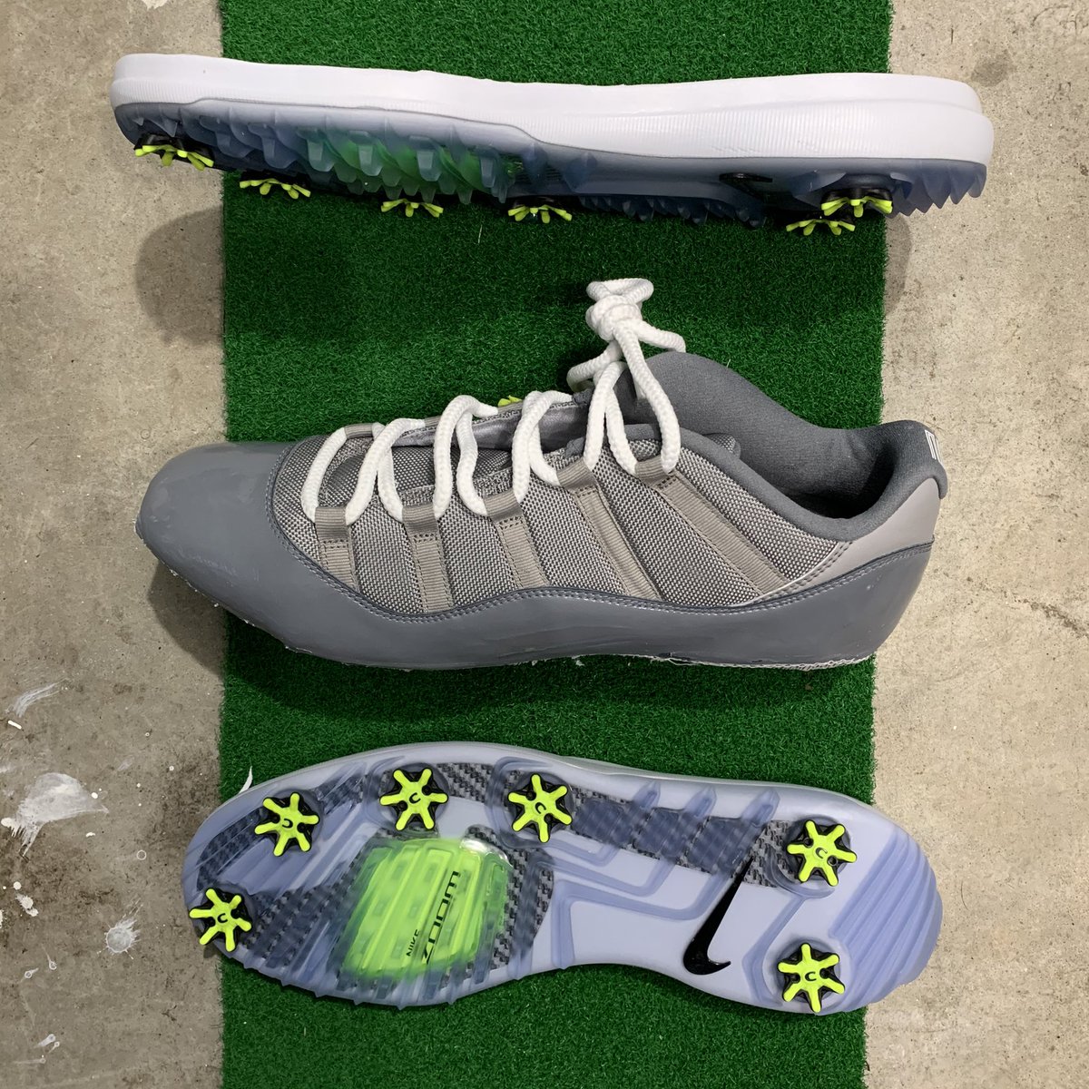SoleSnatchers_'s tweet photo. Preparation is 🔑....currently under 🦺construction 🚧
.
.
stay tuned 🕑🕒🕗
.

#jordan11cleats #coolgrey11s #jordangolfshoes #nikegolfshoes #nikegolf #golf #golfkicks #jordansdaily #golfheads #sneakerhead #jordan11 #jordangolf #golfaddict #golfcustoms #customgolfshoes https://t.co/JB7L29YtqP