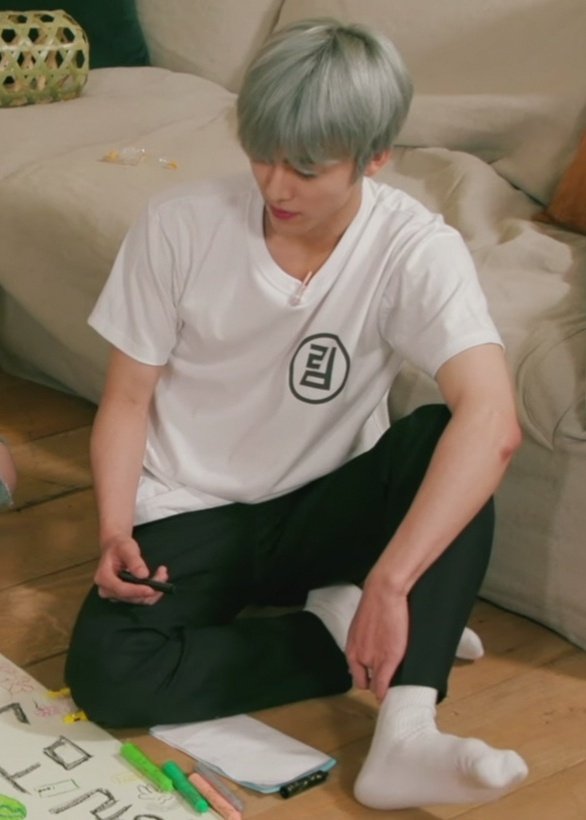 ที่มอ                               ที่หอ