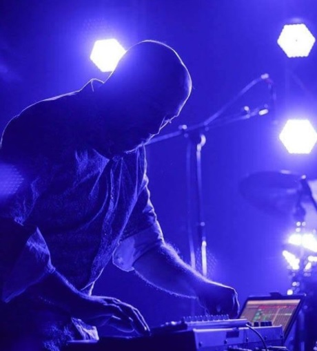 🍅 En un rato nomás, Luis Obeid, una de las mitades de <a href="/tomasesinos/">Tomates Asesinos</a>, conversa con <a href="/CesarPuchetaok/">César Martín Pucheta</a> en la siesta de Nacional Córdoba. 

📻 Escuchalo por FM 100.1 y en radionacional.com.ar/category/lra-7…