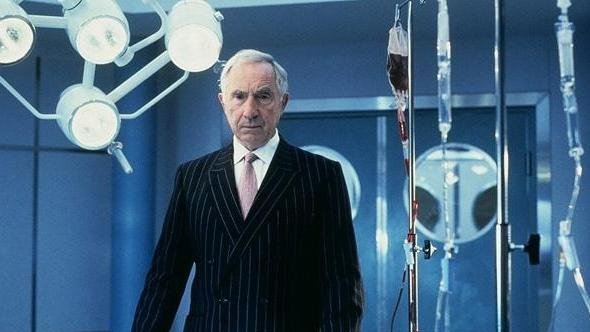 Hidden TV gems, No. 2: THE FRAGILE HEART. Nigel Hawthorne won a BAFTA for his role as a cardiac surgeon in crisis in this magnificent 3-parter, which took 22 years to reach DVD. Paula Milne's script, Patrick Lau's direction and  @greenawaymusic's score are all absolutely flawless.