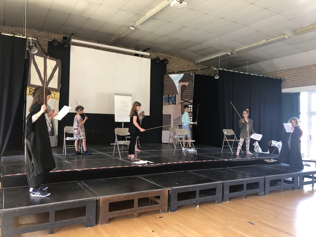 ReadArts's tweet photo. Today we made props in the art room and the children perfected the ‘headteacher training’ scene with enthusiasm! https://t.co/tNPyBy6L5C