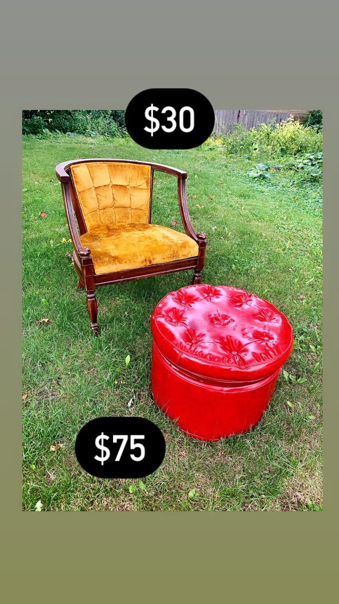 ally_frances's tweet photo. Damnit. I somehow forgot I have a Twitter now 🙃 anyhow, wanna buy these? #vintage #1960s #ottoman #barrelchair https://t.co/qF0OWdXHtn