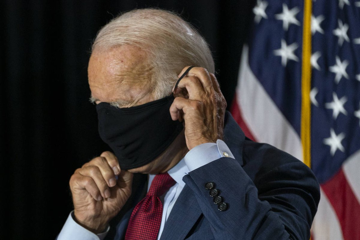 StickEmUp4PD's tweet photo. @GovMurphy Oh so it doesn't go over your eyes? Like the president nominee you support wears it? https://t.co/NhD9Znh5Vs