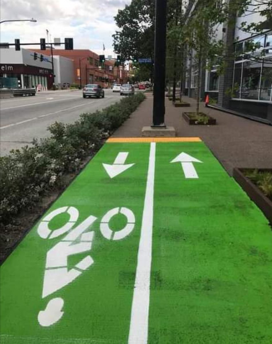 Scott Bricker tweet media