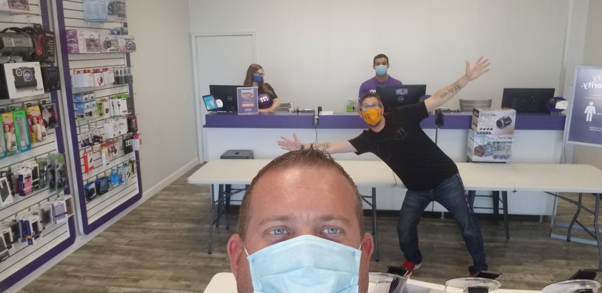 David Frank (@frankdatankds) on Twitter photo Partnering up with @NWIMetroMike and his great Merriville, IN Metro by T-mobile store! #oneteam <a href="/Taniabella32/">Tania Manzanares-Etienne</a> <a href="/RJGomezIII/">Rafael J. Gómez lll</a> <a href="/WinstonAwadzi/">Winston Awadzi</a> Partnering up with @NWIMetroMike and his great Merriville, IN Metro by T-mobile store! #oneteam <a href="/Taniabella32/">Tania Manzanares-Etienne</a> <a href="/RJGomezIII/">Rafael J. Gómez lll</a> <a href="/WinstonAwadzi/">Winston Awadzi</a>