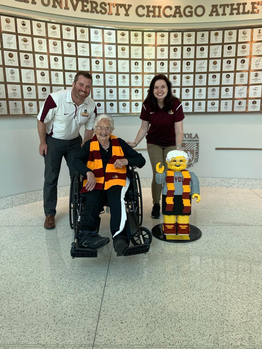 BDay17's tweet photo. @LoyolaRamblers Happy birthday Sister Jean! #SisterJean101 @KayliJo11 https://t.co/f0RNff6Da5