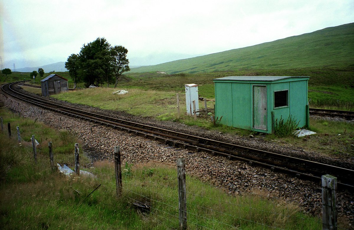 THREAD. Today we attempted to get to Gortan / Gorton Station. The UK's most remote Abandoned Station.  #EveryDisusedStation Here is the day in pictures. 1/