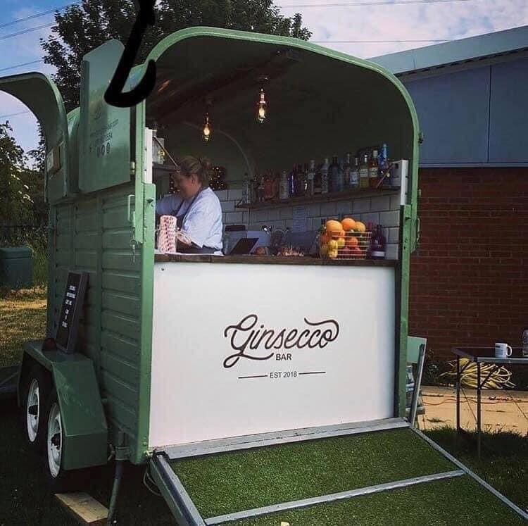 Turnerandhooch's tweet photo. Our @barginsecco trailer is out at the Smithfield social in Hanley in the 29th 12-7 , special drinks prices all round ! https://t.co/Rl7foxk10K