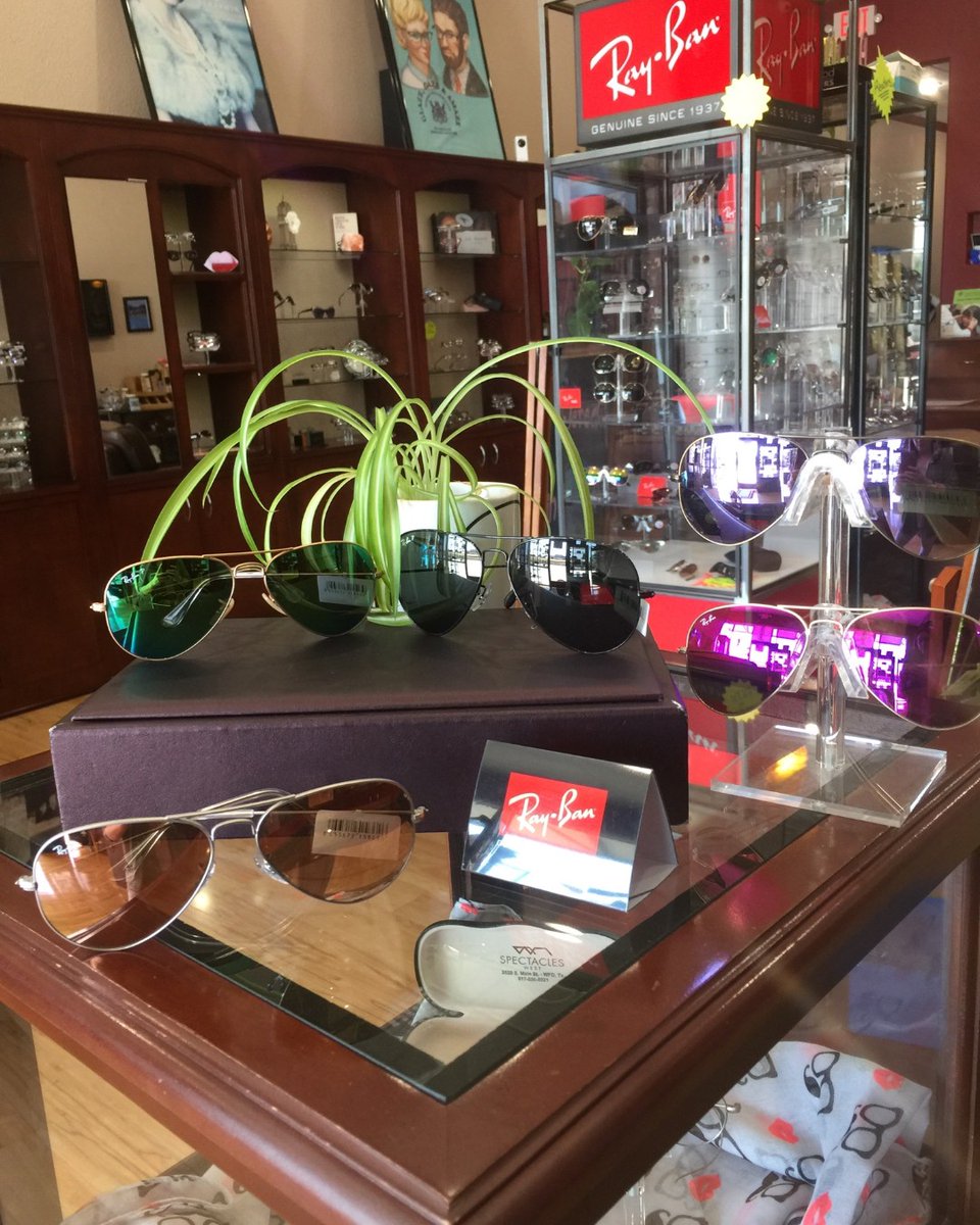 SpectaclesWest's tweet photo. You need new sunglasses.  We just got a new shipment of Ray Bans.  It's like we read your mind.

#rayban #framedatspectacleswest #shopsmallwithus #shoplocal #weatherfordtx https://t.co/RyRrNTg7vD