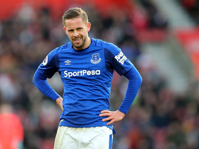 6. Gylfi Sigurdsson 7.0m 95 points (2.7 ppg) 2 goals 4 assists 35 games 28 starts (7 subbed on, 9 subbed off) 2563 mins (73 min avg) 3 yellow cards 7 bonus, 397 bps 2.5% owned tot, WBA, cry, BHA, LIV 9m, 3f, 5s, 63 min avg 1 goal, 1 assist