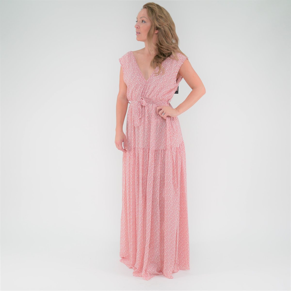 The Edit tweet media