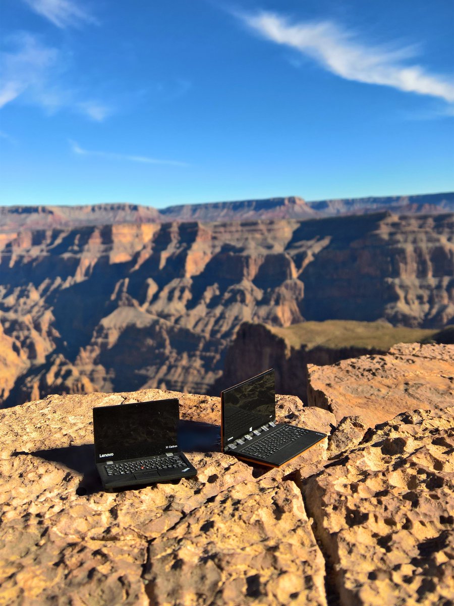 geordiemuppet's tweet photo. #ThrowbackThursday: That time my Mini
@Lenovo Yogas and I visited the #GrandCanyon with
@LenovoIN and didn't fall in. 😉 #MiniYoga #LenovoIN https://t.co/rcRVMIh26i