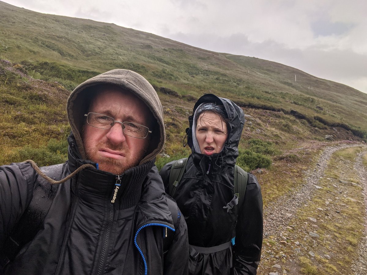 7km in and still 2km to get to Horton Bothy and another 2km to get to Gorton Station we decided that we should turn around. This wasn't a day to make a decent film! 10/