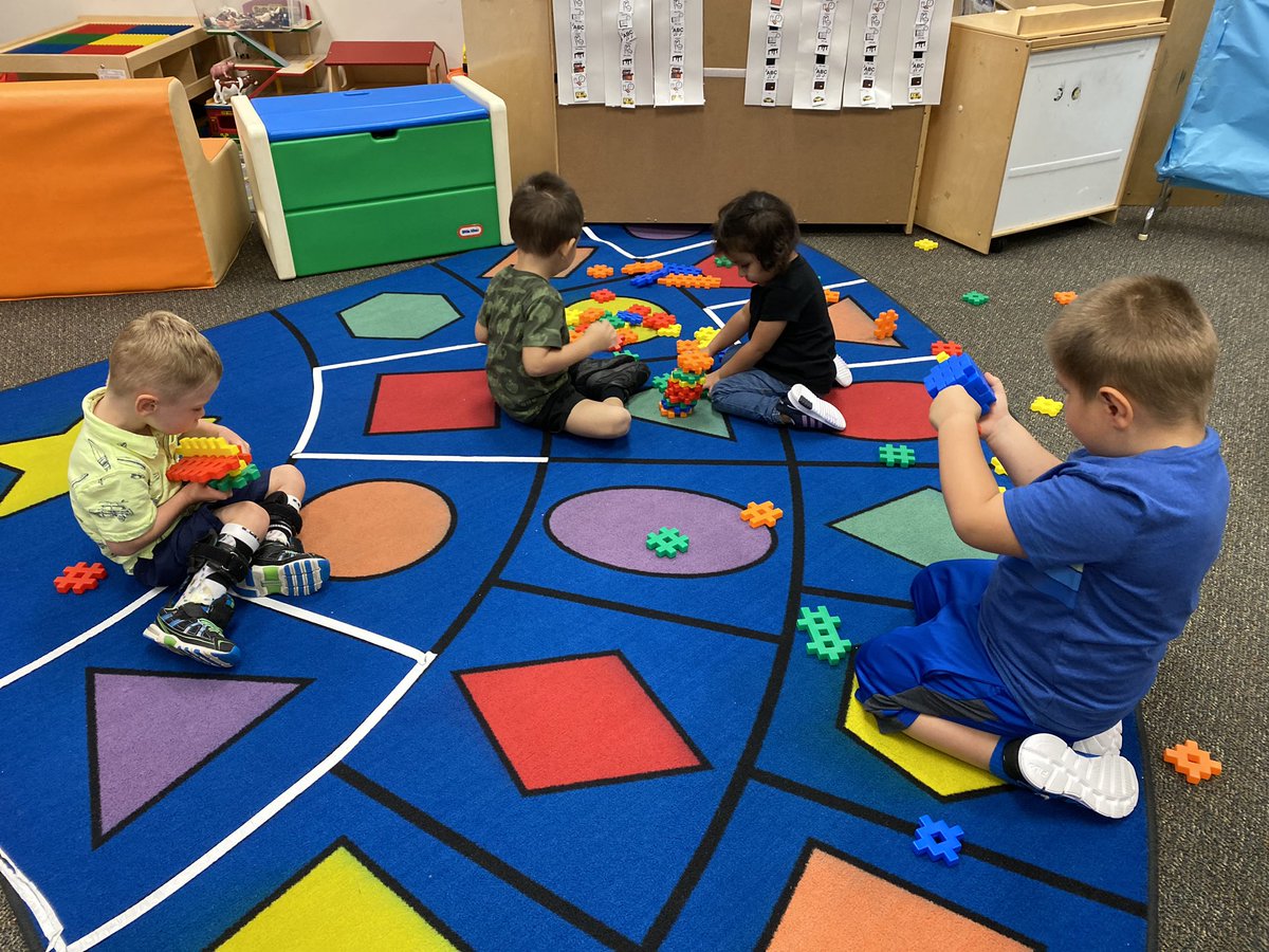 Ms_GardnerOE's tweet photo. Our afternoon kiddos enjoying a little waffle builder fun for centers ❤️. @MsDriver_OE @HumbleISD_OE 
#LightTheWay https://t.co/6MRxWix5kl