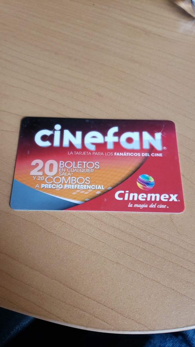 Lexery88's tweet photo. @ApoyoCinemex Hola!
Oye, habrá una compensación por los que compramos éstas tarjetas y no las pudimos usar? Acaba de vencer en Julio =\ https://t.co/cH1252nKwo