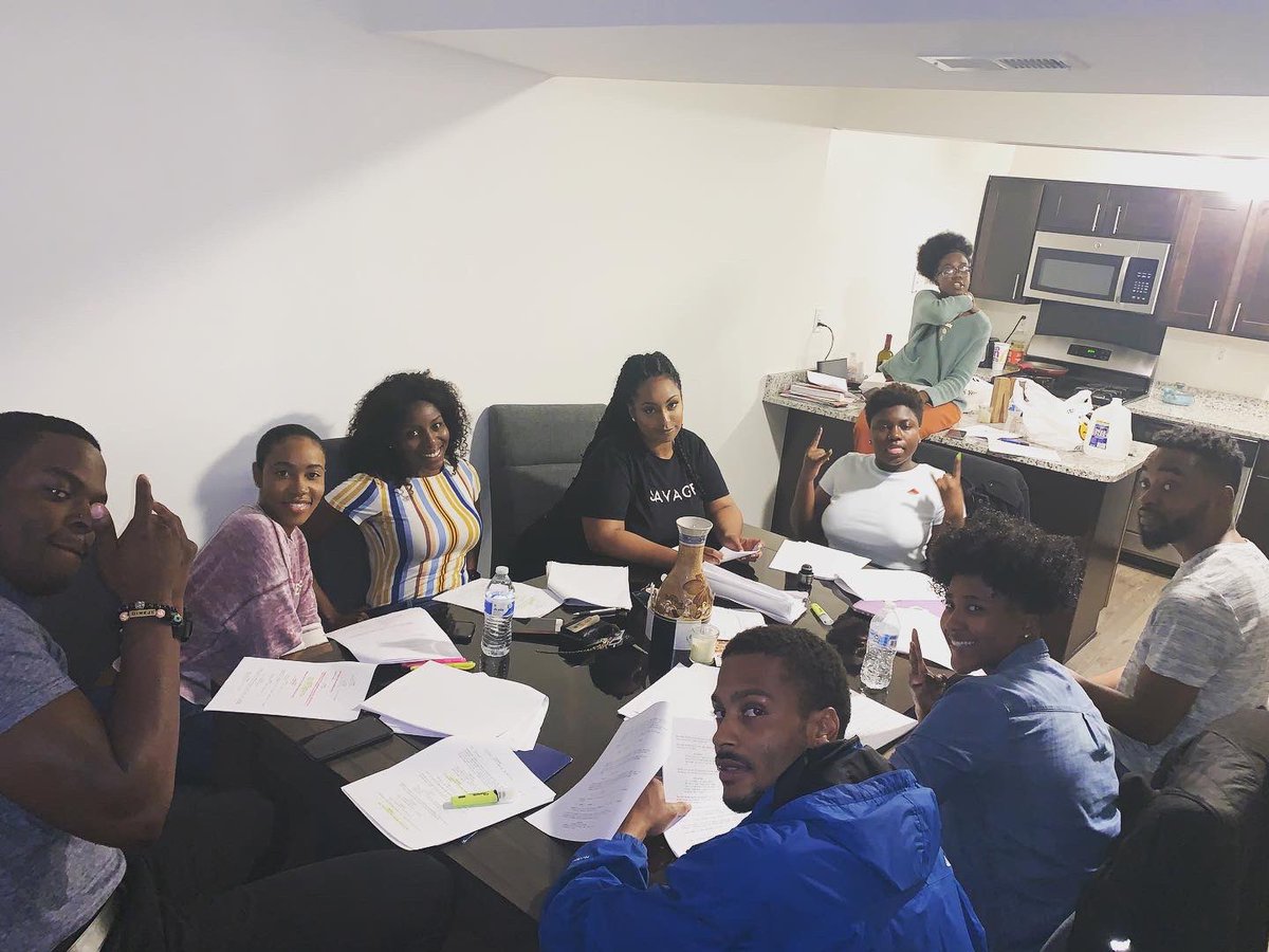MusaMajic_TV's tweet photo. With the release of MusaMajicTV’s newest film Backstabber, today’s throwback highlights a few moments behind the scenes on set! Tune in on https://t.co/wAiNTNYWg9!

#MusaMajic #BlacksInFilm #IndyFilm #Thriller #Throwback #TBT #Film #Suspense https://t.co/E1fwcVxcSC