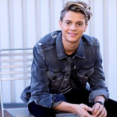 FanaccJace's tweet photo. appreciation post #99 15 feeeelsss goooooood!🥳 @Jacenorman https://t.co/jjrq2yO4GI