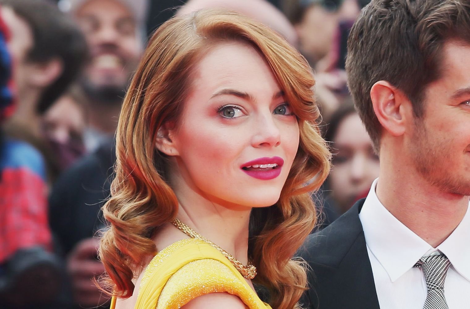 Omg happy birthday to andrew garfield <3 