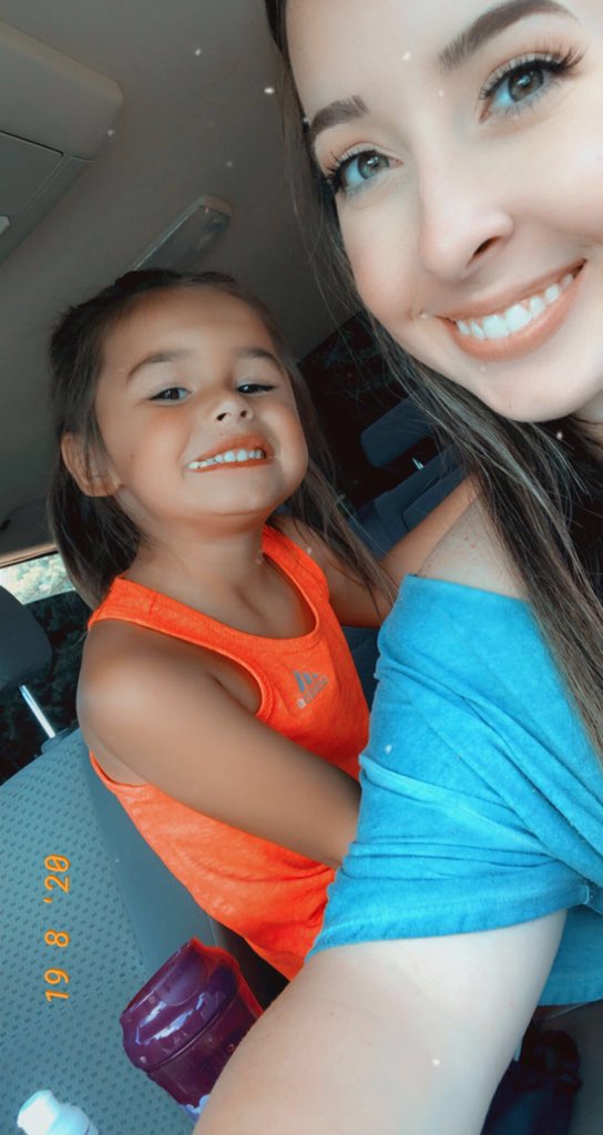 ml_webster's tweet photo. “We’re going to the ZOO?! Yaaaay!.....But I better not see a camel there. I like everything but camels.” https://t.co/vDgfNxHgKi