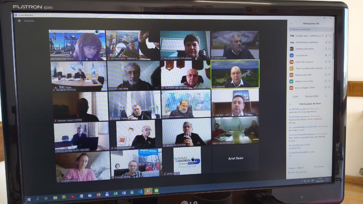 El <a href="/CPortuario/">Consejo Portuario Argentino</a> renovó sus autoridades, el Interventor de nuestro #PuertoNacional, @josebeniok , fue designado como Presidente y <a href="/FavioCambareri/">Favio Cambareri</a> vice/presidente.
Seguiremos impulsando acuerdos que potencien a la comunidad portuaria y desarrollando el Ccio exterior de nuestro país.