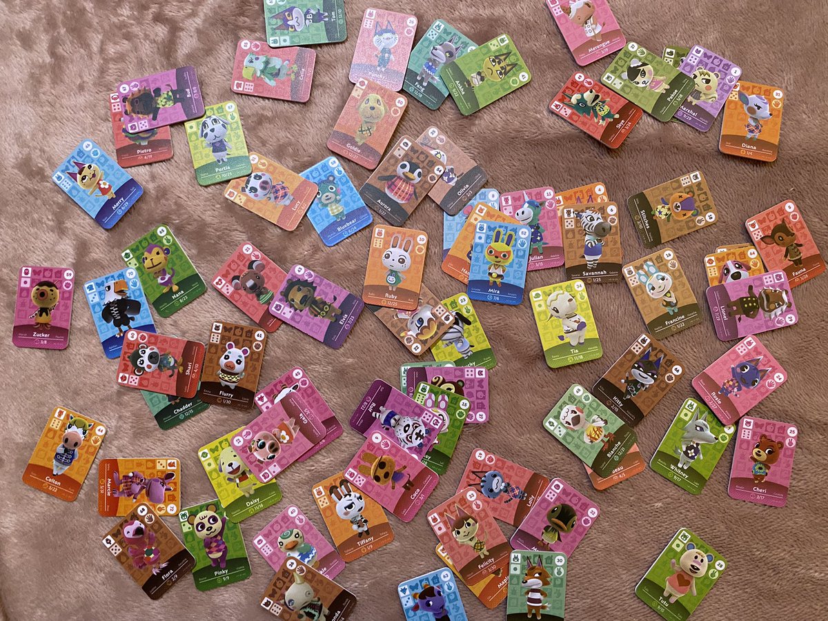 Joana_ACNH's tweet photo. Enfin reçu mes amiibos, n’hésitez pas à venir en mp ceux qui sont intéressés par des personnages 🥰 #ACNHEntraide #acnh #AnimalCrossing https://t.co/WqViwgKkj9