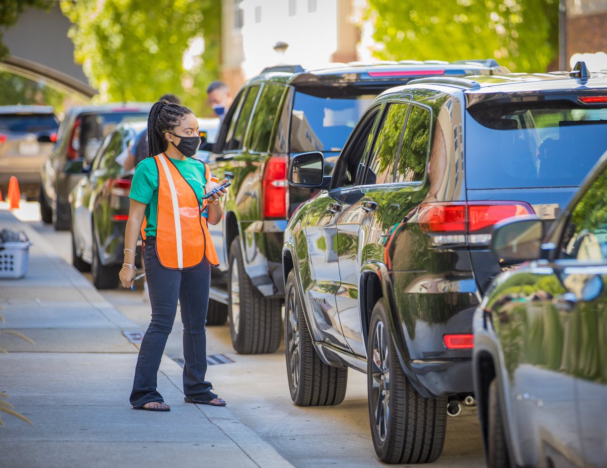 CLE_State's tweet photo. It's move-in day at CSU! We're excited to welcome back students for the Fall 2020 semester and look forward to classes starting. |#SafeCampusCSU https://t.co/pq97z2Q9Y2