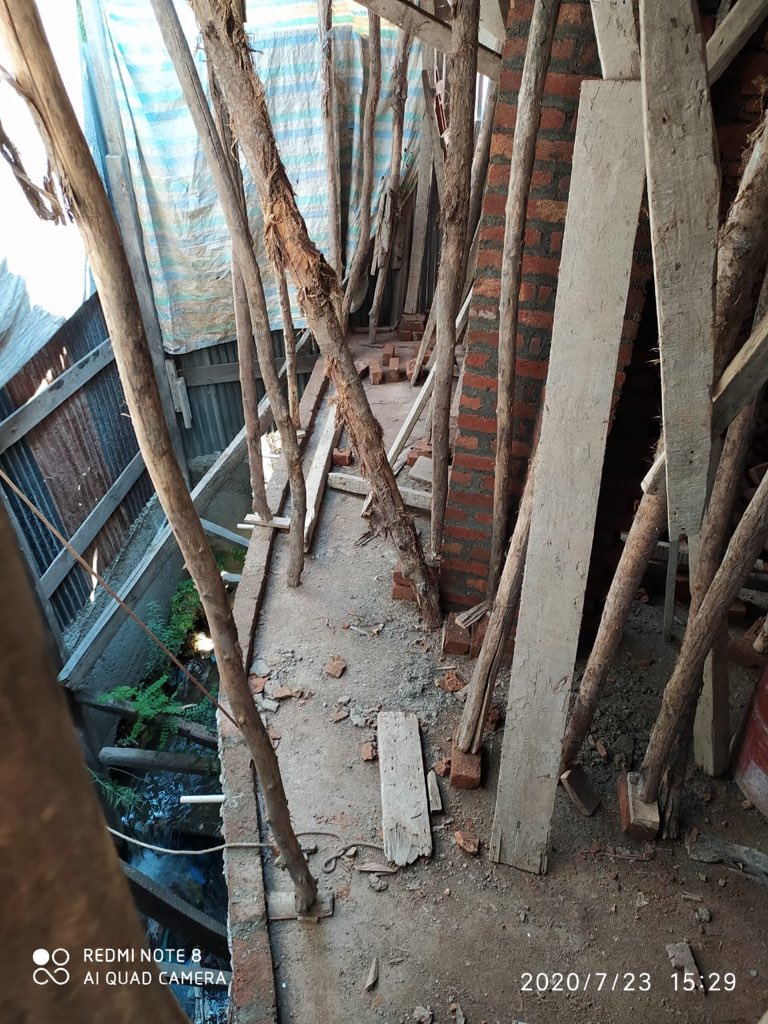 imrankehwah's tweet photo. Mushroom growth of illegal construction at wanihama chowk & @SMC_Srinagar has been acting blind while all structured completed. . #anarkali & #pyaladaku @JKACB @sspcbk @listenshahid @Gazanfa20829158 @AshokKoul59 @AdvisorBJKGovt @manojsinha_ @PMOIndia @narendramodi https://t.co/gC0RTMfL6N