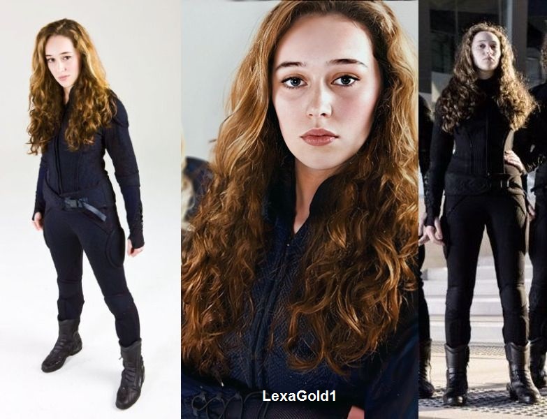 LexaGold1's tweet photo. The power she holds.. ✨💥🔥💖
#Daddylook #Badass #AlyciaDebnamCarey https://t.co/IJSTxXMquH